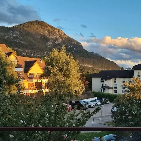 Apartment In Annecy-le-vieux Near Albigny